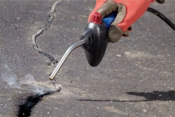 Asphalt Driveway Repair